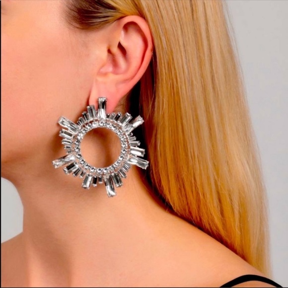 Amina Muaddi *As seen on Kyle Richards* BEGUM CRYSTAL EMBELLISHED EARRINGS shoes - Picture 8 of 12